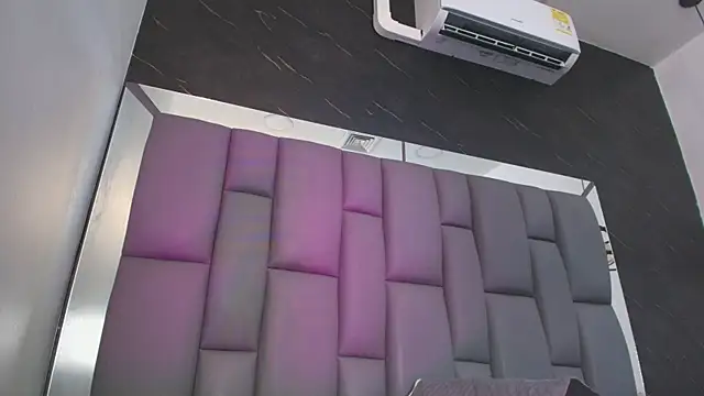 kissme luna online show from 10, 3, 2026