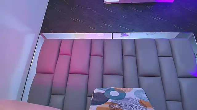 Snapshot of kissme_luna chatting on 1, 10, 2025 kissme luna online show from 1, 10, 2025