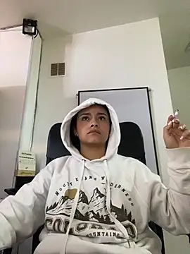 MarilynWhite  online show from 22, 10, 2025