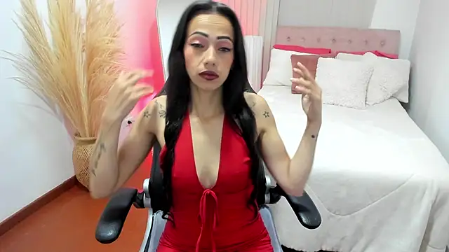 Mariam Lopez   online show from 8, 10, 2025