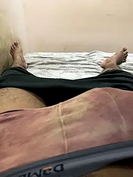 cookie-n-cream online show from 13, 9, 2025