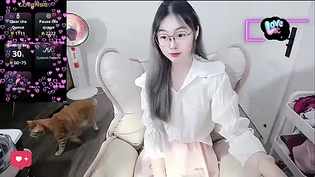 baby-yaya20 online show from 15, 3, 2026