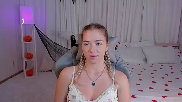 Susan Mimi online show from 31, 10, 2025