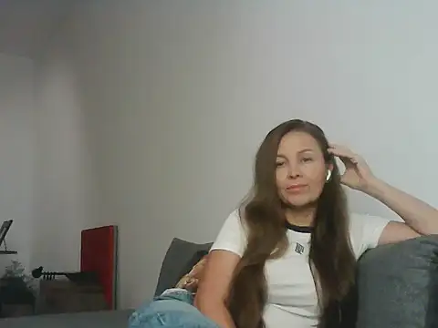 Avelinii online show from 18, 5, 2026