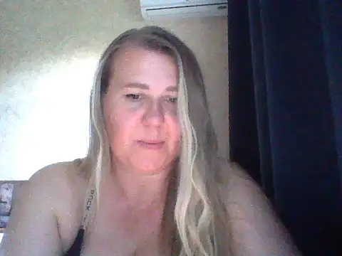 Solinaa online show from 4, 7, 2026