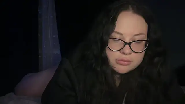 SerahMirabeli online show from 14, 10, 2025