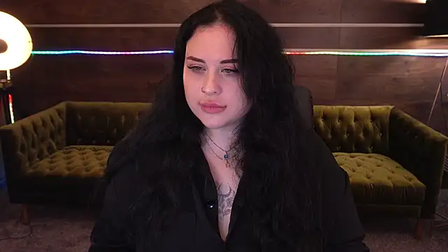 SerahMirabeli online show from 10, 9, 2025