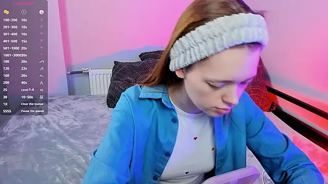 FlexyFox online show from 5, 2, 2026