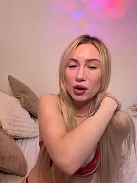 SexySaraxxoo online show from 8, 11, 2025