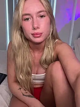 Snapshot of SexySaraxxoo chatting on 5, 2, 2026 SexySaraxxoo online show from 5, 2, 2026