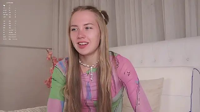 AlbaMesick online show from 24, 9, 2025