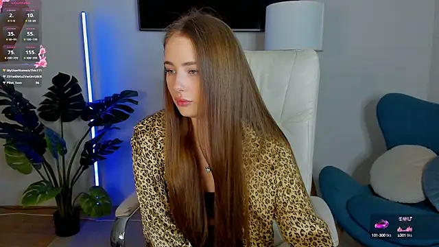 Snapshot of Sweet__Amily chatting on 3, 10, 2025 Sweet Amily online show from 3, 10, 2025