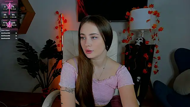 Snapshot of Sweet__Amily chatting on 27, 10, 2025 Sweet Amily online show from 27, 10, 2025