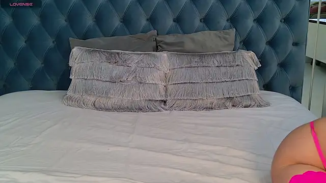 SunnyDane online show from 7, 3, 2026