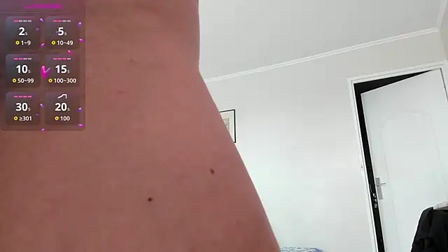 Snapshot of lannaah_ chatting on 22, 9, 2025 lannaah online show from 22, 9, 2025