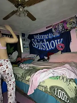 shortywidaphatty online show from 17, 12, 2025