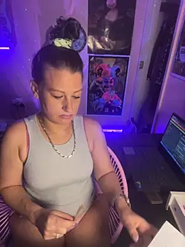 shortywidaphatty online show from 7, 10, 2025