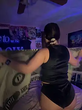 shortywidaphatty online show from 10, 10, 2025