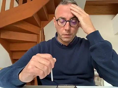 Marronglace1 online show from 6, 10, 2025