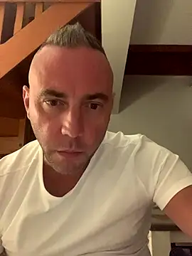 Marronglace1 online show from 1, 10, 2025