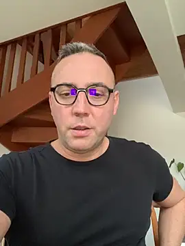 Marronglace1 online show from 19, 12, 2025