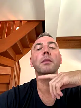 Marronglace1 online show from 19, 9, 2025