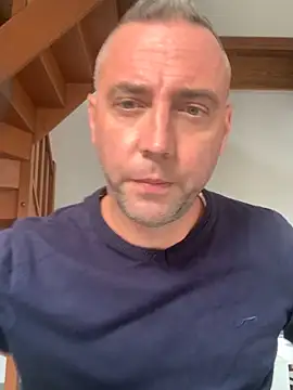 Marronglace1 online show from 1, 10, 2025