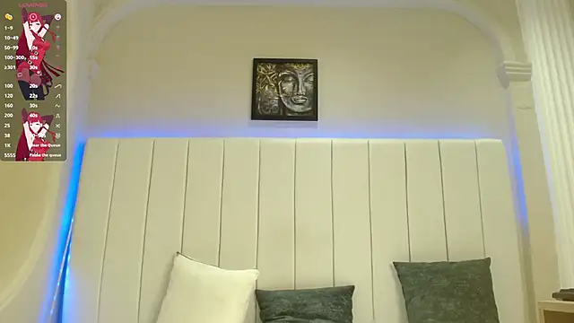 Snapshot of kendra_lux1 chatting on 28, 10, 2025 kendra lux1 online show from 28, 10, 2025