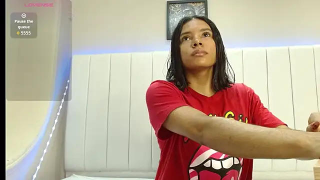 kendra lux1 online show from 10, 2, 2026