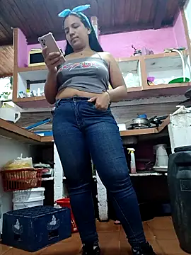 girlpee online show from 3, 11, 2025