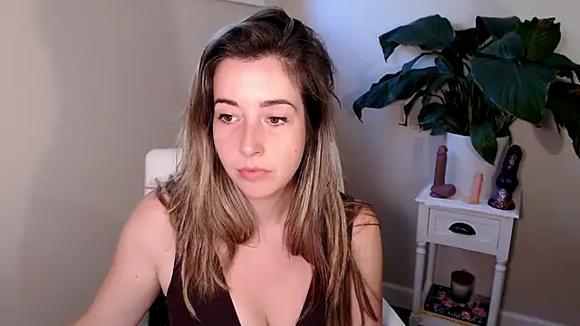 SuggestiveBehavior online show from 7, 10, 2025