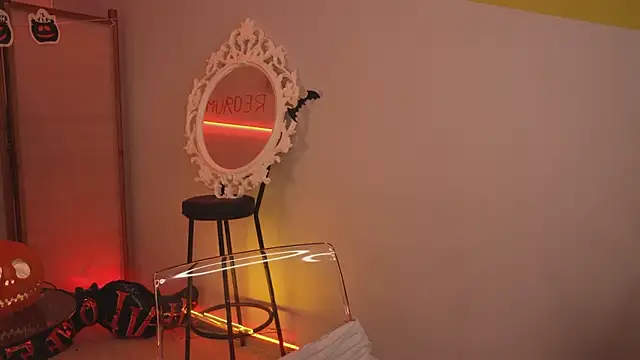 glowwww  online show from 31, 10, 2025