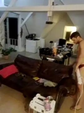 Malcom2f online show from 11, 2, 2026