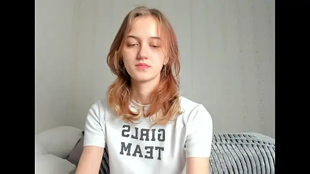 dreamy pollyyy online show from 9, 11, 2025