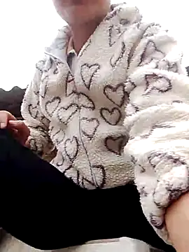 Huyen x online show from 4, 12, 2025