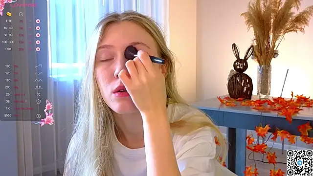 Succubelle online show from 8, 11, 2025