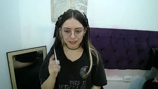 SofiaKitty-love online show from 5, 12, 2025