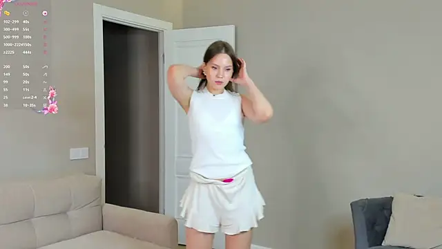 EmelySwickheimer online show from 23, 9, 2025