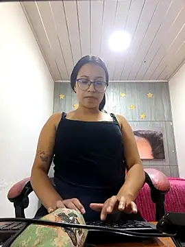 susan mooree online show from 17, 12, 2025