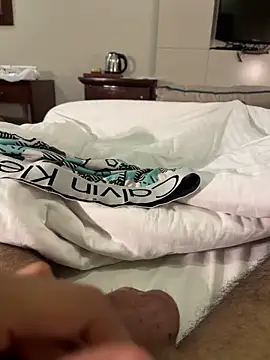 Snapshot of your-hugehard-ashi chatting on 10, 9, 2025 your-hugehard-ashi online show from 10, 9, 2025