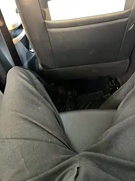 Snapshot of your-hugehard-ashi chatting on 13, 10, 2025 your-hugehard-ashi online show from 13, 10, 2025