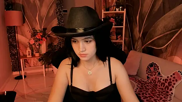 MonicaFarmer online show from 18, 9, 2025