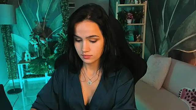 MonicaFarmer online show from 26, 9, 2025