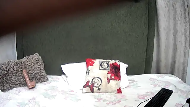 pinkyxbarbie2 online show from 18, 12, 2025