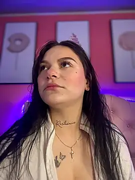 Megaan  More online show from 10, 11, 2025