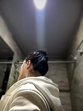 Megaan  More online show from 8, 10, 2025