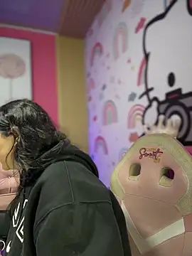 Megaan  More online show from 12, 11, 2025