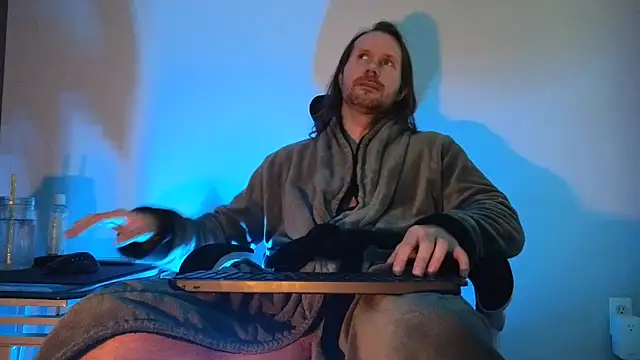 AlbinoAdonis online show from 30, 9, 2025