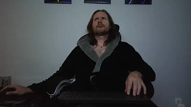 AlbinoAdonis online show from 17, 9, 2025