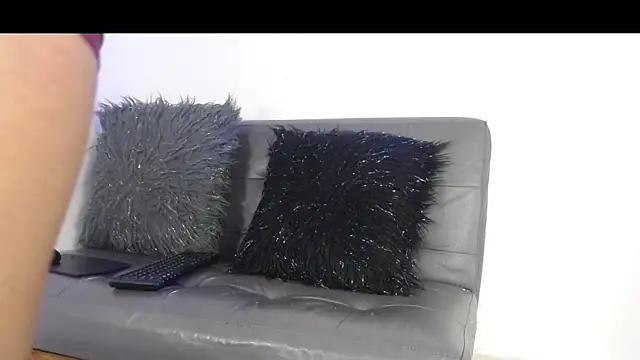 Deysha Garcias online show from 21, 12, 2025